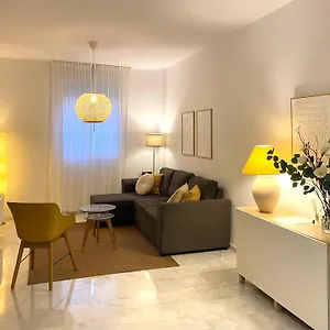 Kaluka Center - Free Parking Apartamento